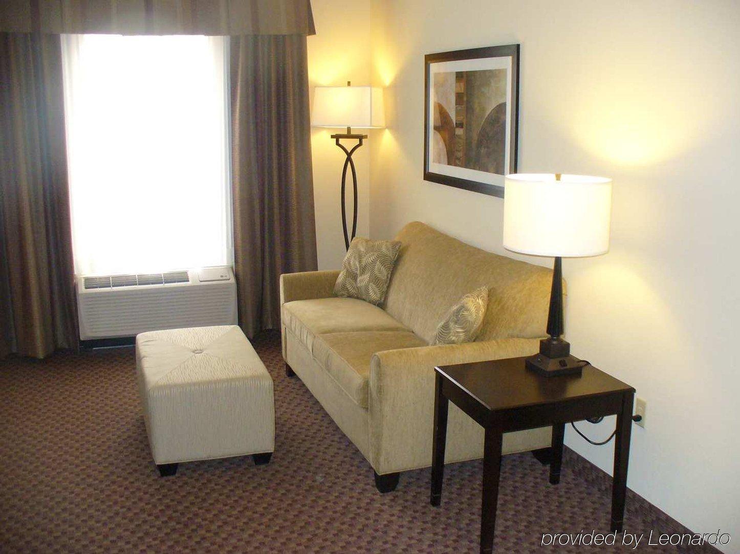 Hampton Inn & Suites Enid Værelse billede